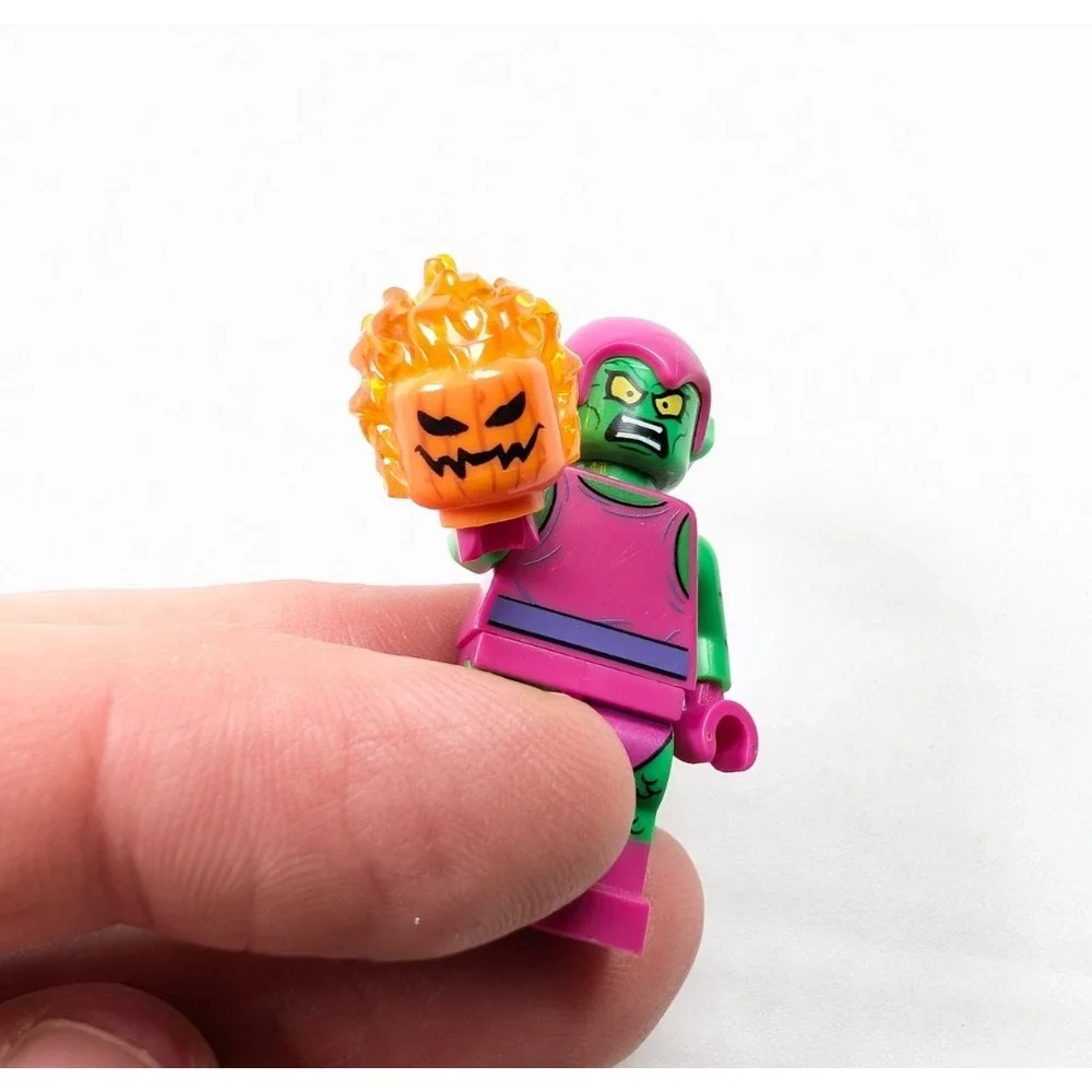 Lego Green Goblin Magenta Minifigure 76057 Marvel Spider-Man w/ Pumpkin Bomb